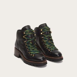 Frye Alta Hiker Boots NWT Sz 9.5
